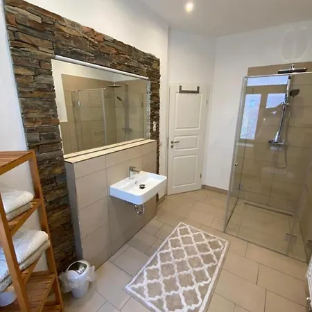 Karli Sudvorstadt Ferienwohnung Apartment *